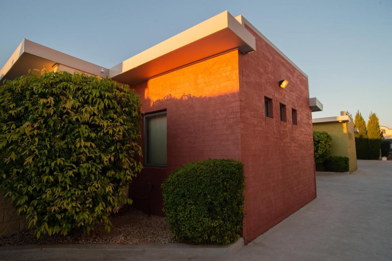 Portman House Motel Scone Buitenkant foto