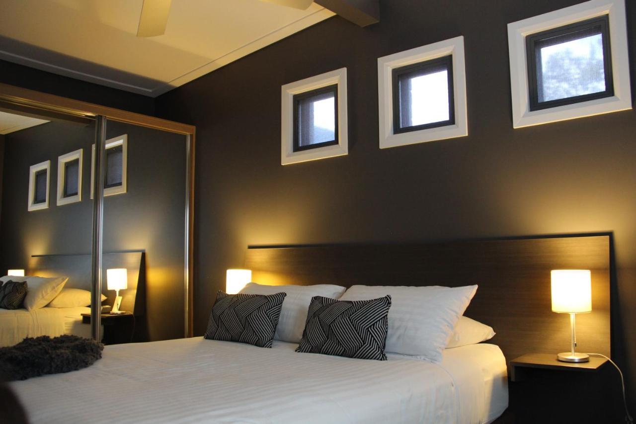 Portman House Motel Scone Buitenkant foto